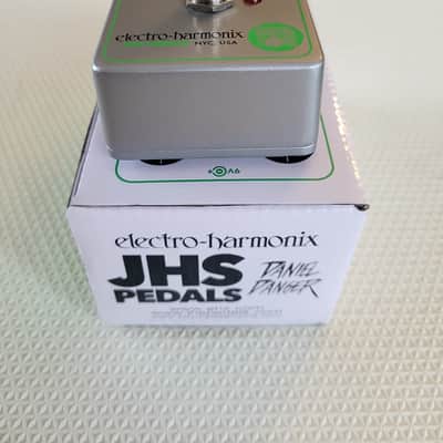 Electro-Harmonix Lizard Queen Octave Fuzz - EHX x JHS Collaboration - With Original Box image 2
