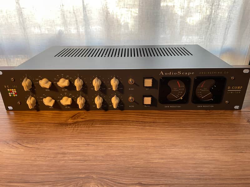 AudioScape Engineering Co. DC-101 D-COMP 2-Channel Limiter / Compressor 2018 - 2021 - Green image 1