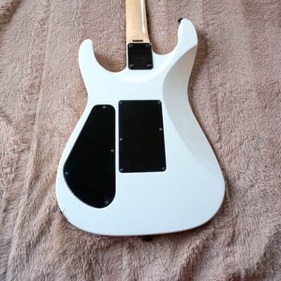 Jackson DK2M Dinky DK2M Japan White Maple Board Seymour Duncans