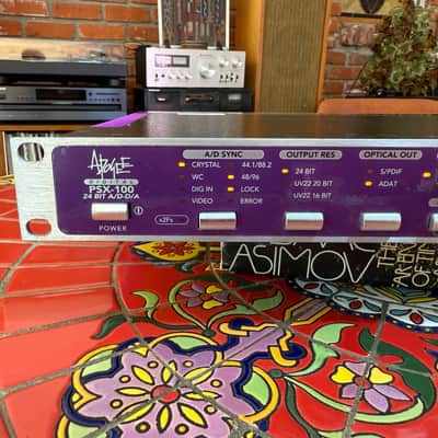Apogee PSX-100 Version 3.0 UV22HR 2 CH. 24-Bit 96kHz A/D-D/A Converter 2000s - Purple image 2