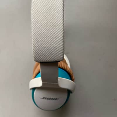 Bose Soundlink Bluetooth Headphones ( Triple Black ) image 2