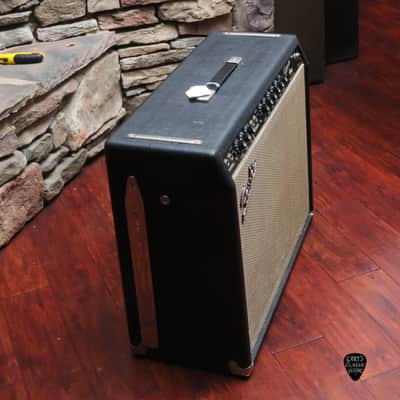 1963 Fender Vibroverb, Black panel image 4