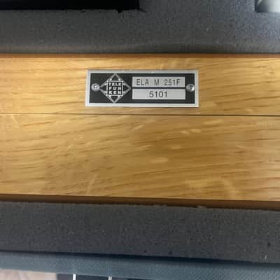 Telefunken ELA M 251F Tube Condenser Microphone image 3