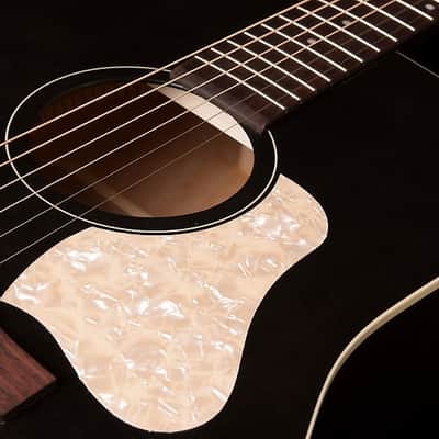 Art & Lutherie Americana Dreadnought Acoustic Guitar Faded Black Solid Cedar Top (Model # 045587 ) image 11