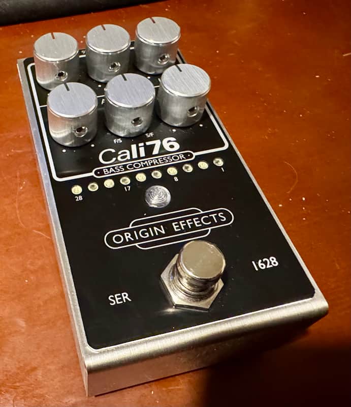 Origin Effects Cali76 Bass Compressor
