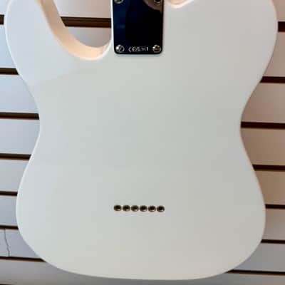Fender American Vintage II ‘51 Reissue Telecaster, Prototype White with Case - Pre Owned image 9