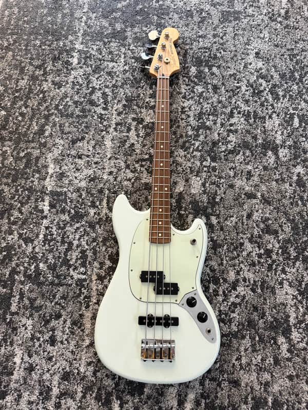 Fender Offset Series Mustang Bass PJ | Reverb Canada