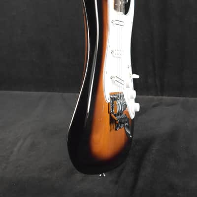 Fender Dave Murray Stratocaster Rosewood Fingerboard 2-Color Sunburst image 5