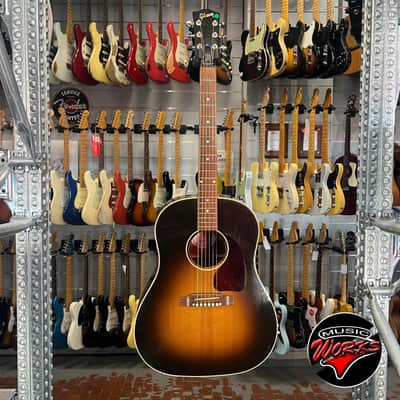 Gibson   J 45 Standard Sunburst Repaired Top image 2