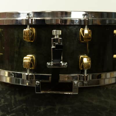 Yamaha 5.5x14 Maple Custom Ebony Lacquer Snare Drum image 8