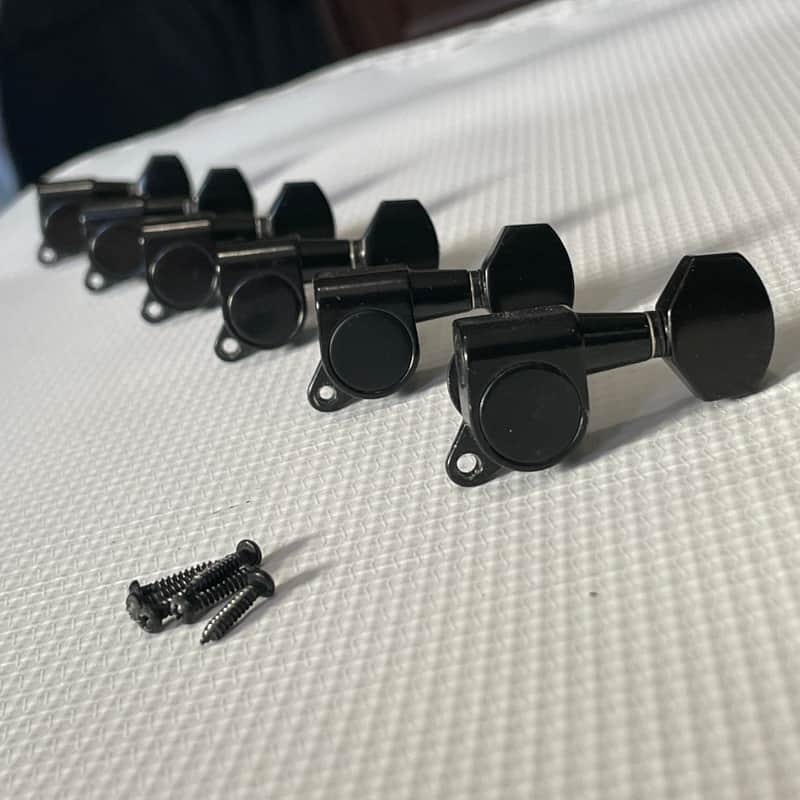 2010’s Kramer 6 In Line Tuners Tuning Pegs Black