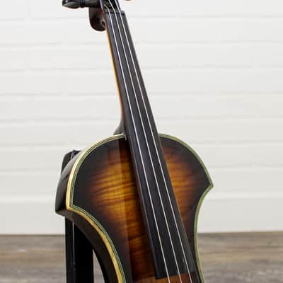 Preowned Fender FV-3 Deluxe Electric Violin - Flamed Maple Sunburst w/ Bows & OHSC image 7
