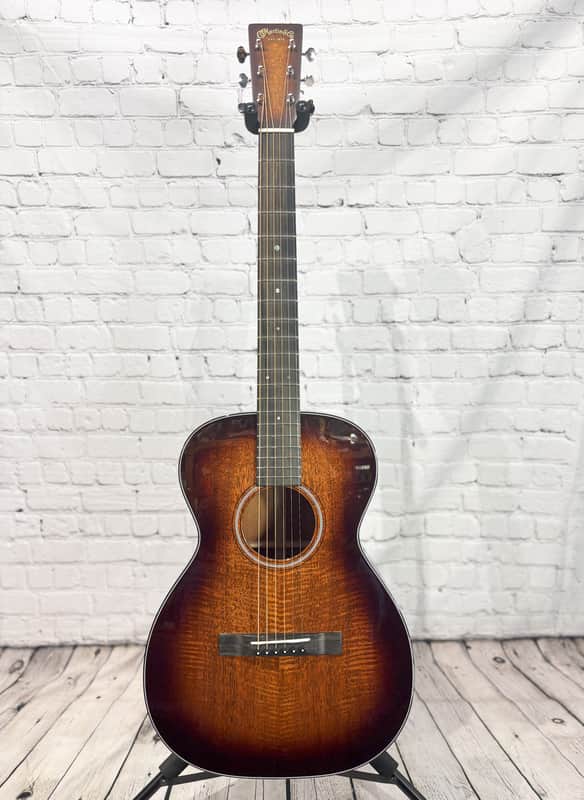 Martin Custom Shop 0-14Fret 2024 - Flamed Mahogany image 1