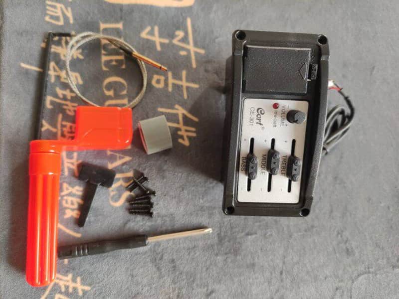 Cort CE-301 Acoustic Guitar Pickup Preamp image 1