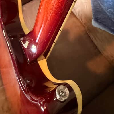 2002 Hamer USA Newport Pro — Jazzburst — 6 lbs 11 oz image 15