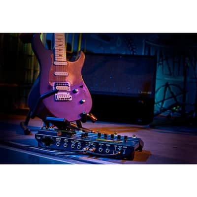Line 6 POD Go Wireless Guitar Multi-Effects Processor - Regular Black image 8