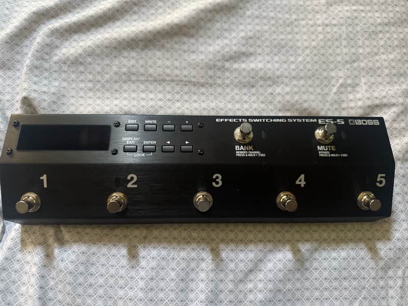 Boss ES-5 Effects Switching System