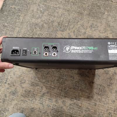 Mackie ProFX16v3 16-Channel Effects Mixer 2020 - Present - Dark Gray image 5
