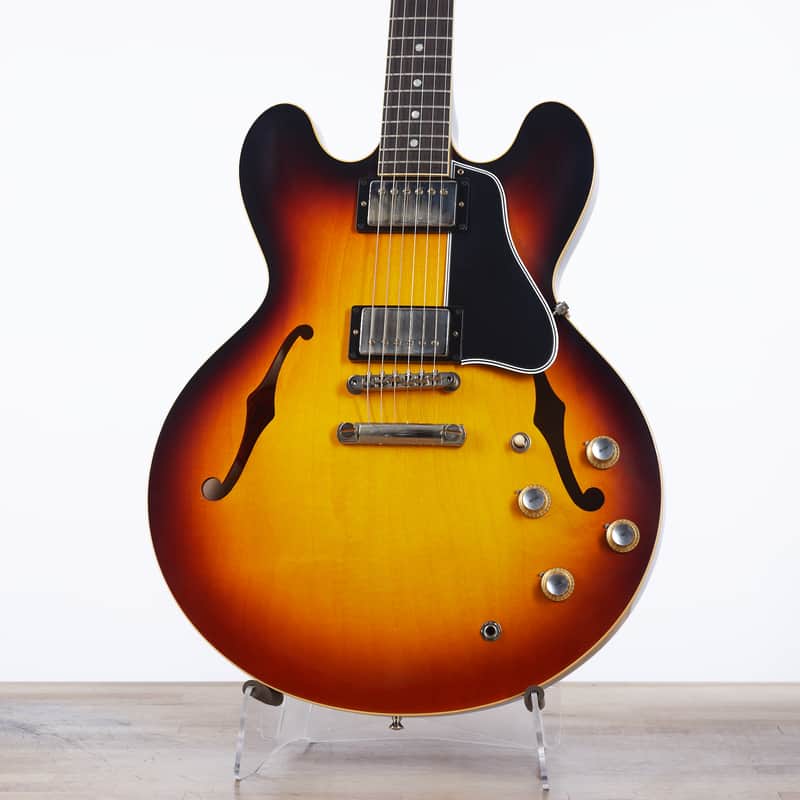 Gibson Custom 1961 ES-335 Reissue, Vintage Burst VOS | Demo image 1