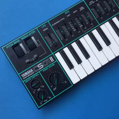 Yamaha CS01 II Monophonic Synthesizer 1984 - Black image 2