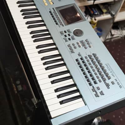 (USED) Yamaha Motif XS6 61-Key Music Production Synthesizer Workstation