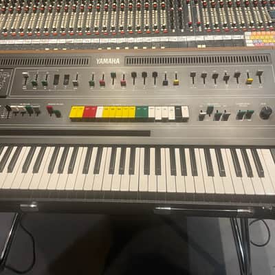 Yamaha CS-60 Polyphonic Synthesizer 1977 - Black