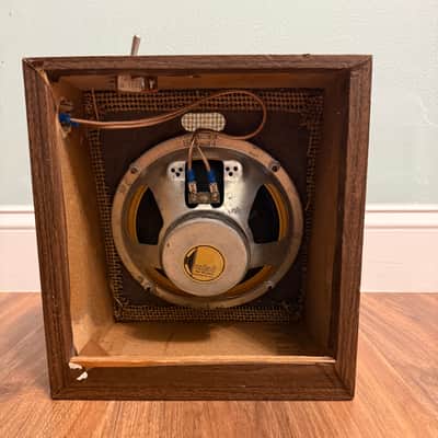 Vintage 1971 Utah 8" Guitar Speaker Cab in Mid-Century Slant Front Cabinet image 3