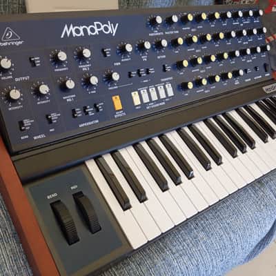 Behringer MonoPoly 37-Key Polyphonic Synthesizer 2021 - Present - Black