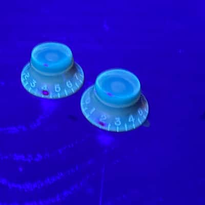1950's Gibson Guitar Gold Bonnet Knobs Set of 2 Les Paul Burst ES 335 1955-1960 image 9