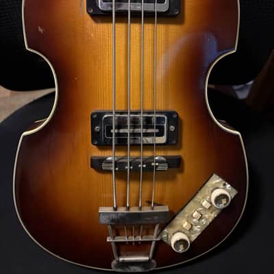 Hofner Beetle bass 500/1 1961-67 - sunburst image 2