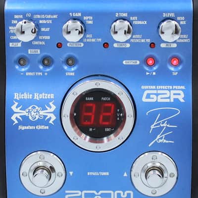 Zoom G2R Richie Kotzen Signature Guitar Multi Effects Pedal With Original Box Power Supply 000319 image 2