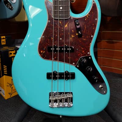 Fender American Vintage II '66 Jazz Bass 2022 - Present - Seafoam Green image 3