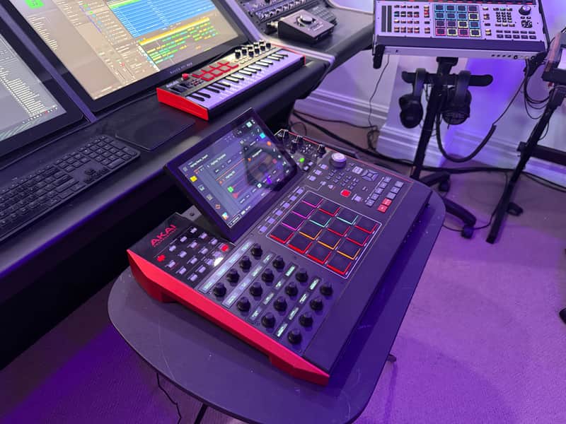 Akai MPC X Standalone Sampler / Sequencer 2017 - Present - Black image 1