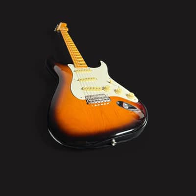 Fender Fender American Vintage II 1957 Stratocaster 3,4kg 2024 - 2-Color Sunburst image 8