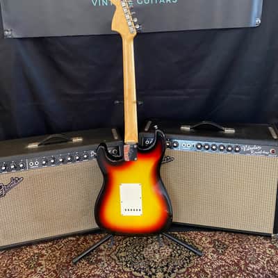 1966 Fender Stratocaster - Sunburst. Excellent Condition. image 2