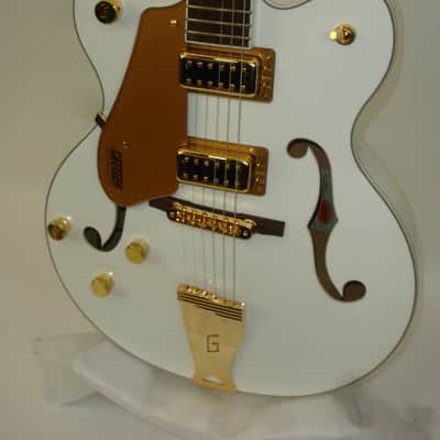 2022 Gretsch G5422GLH Electromatic Classic Hollow Body Double-Cut with Gold Hardware Electric Guitar, Left-Handed, Laurel Fingerboard, Snowcrest White w/ Case image 4