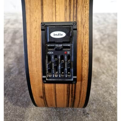 Indie Classical Visual CE - Acoustic Guitars - Natural - Excellent w/ Soft Case image 12