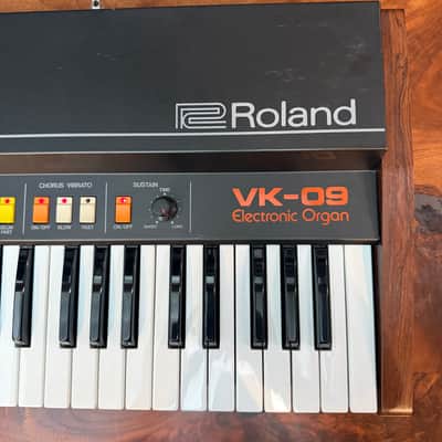 Roland VK-09 Organ, Vintage, TOS, Serviced image 8