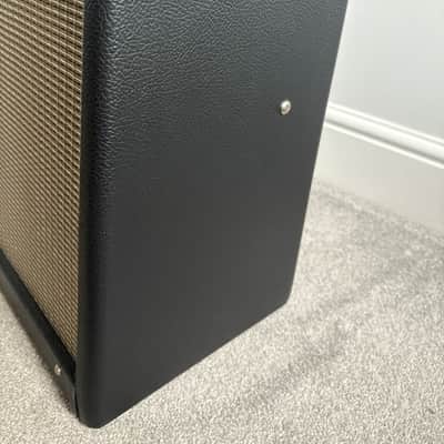 Fender Blues Junior IV 15-Watt 1x12" Guitar Combo - Black image 4