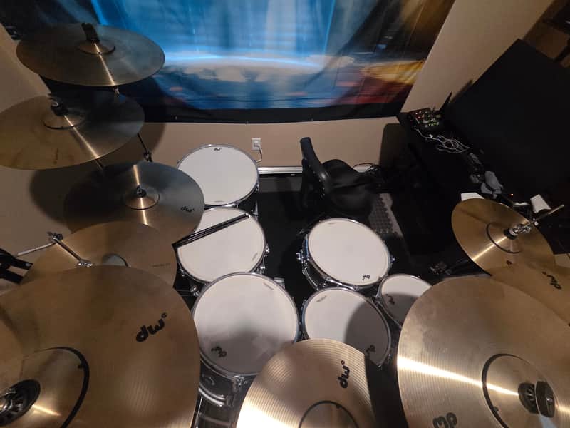 DW DWe Galaxy Black/MASSIVE EXPANDED KIT/ 7 CYMBALS + 2 HI HATS / 7 SHELLS PACK image 1