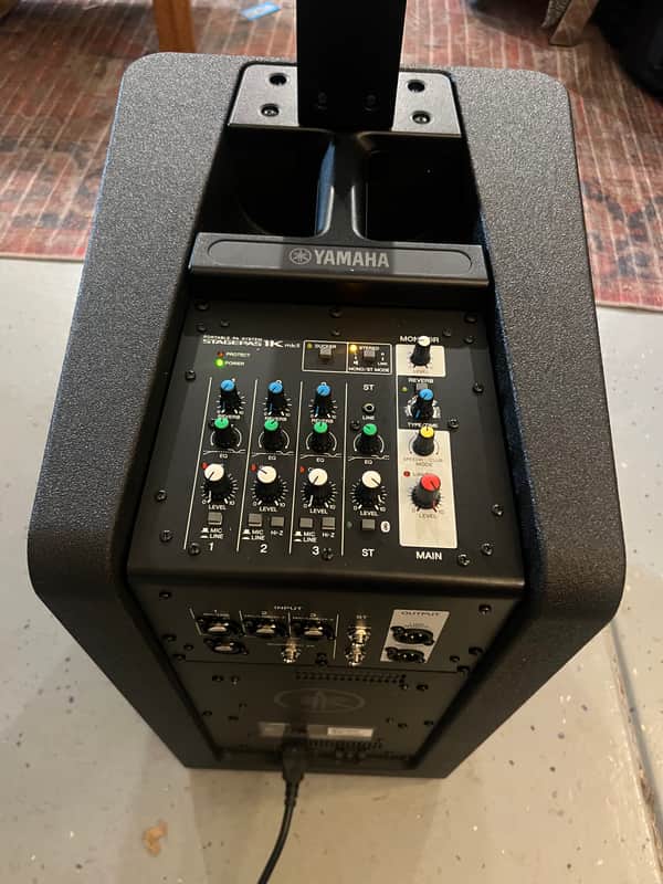 Yamaha STAGEPAS 1K mkII 1100-Watt Column Speaker Portable PA System 2022 - Present - Black image 1