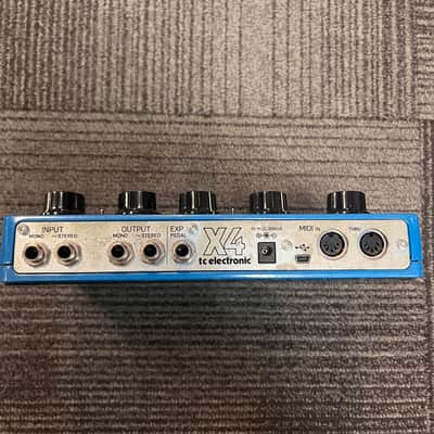 TC Electronic Flashback X4 Delay & Looper 2011 - 2019 - Blue image 4