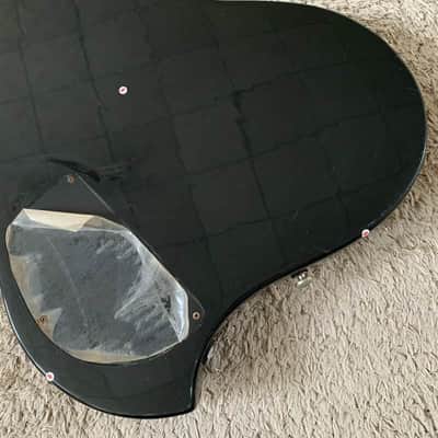 Samick Black Electric Guitar, Basswood Body, Maple Neck, 22 Frets Rosewood Fingerboard image 2
