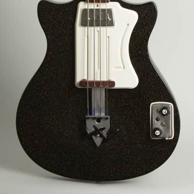 Wandre Roby Basso 63 Semi-Hollow Body Electric Bass Guitar (1963), black tolex hard shell case. image 3