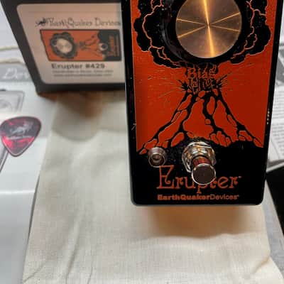 EarthQuaker Devices Erupter Ultimate Fuzz Tone 2017 - Present - Various image 2