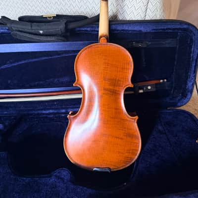 Keith, Curtis & Clifton KCC – 103M Violin Outfit with a Sumi Shoulder Rest - 1/8 Size image 4