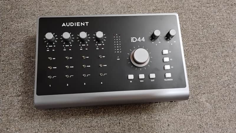 Audient iD44 MkII USB Audio Interface 2022 - Present - Grey image 1
