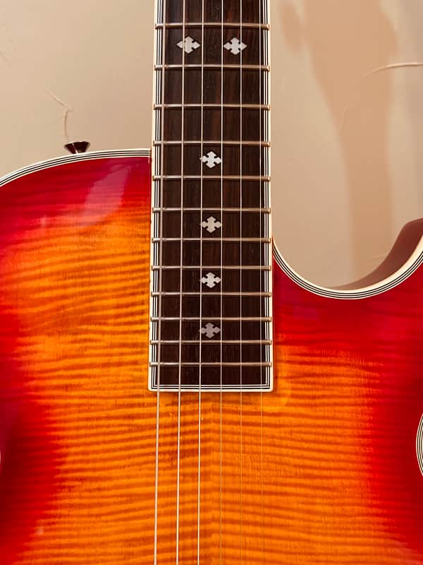 Washburn SBF-80 CS Semi-Hollow Acoustic-Electric Concert Guitar