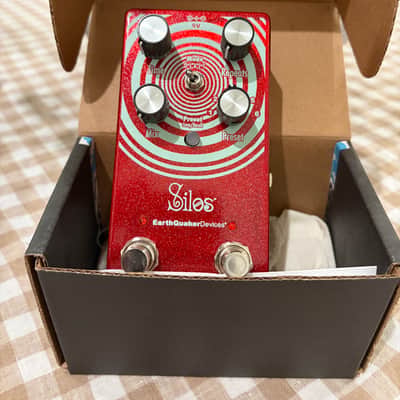 EarthQuaker Devices Silos Multi-Generational Time Reflection Device- Exclusive Sparkle Red image 3
