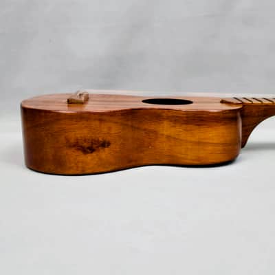 Vintage *RARE* SAM F. CHANG HONOLULU HAWAIIAN KOA 20 3/4” Soprano Ukulele w/Case image 9